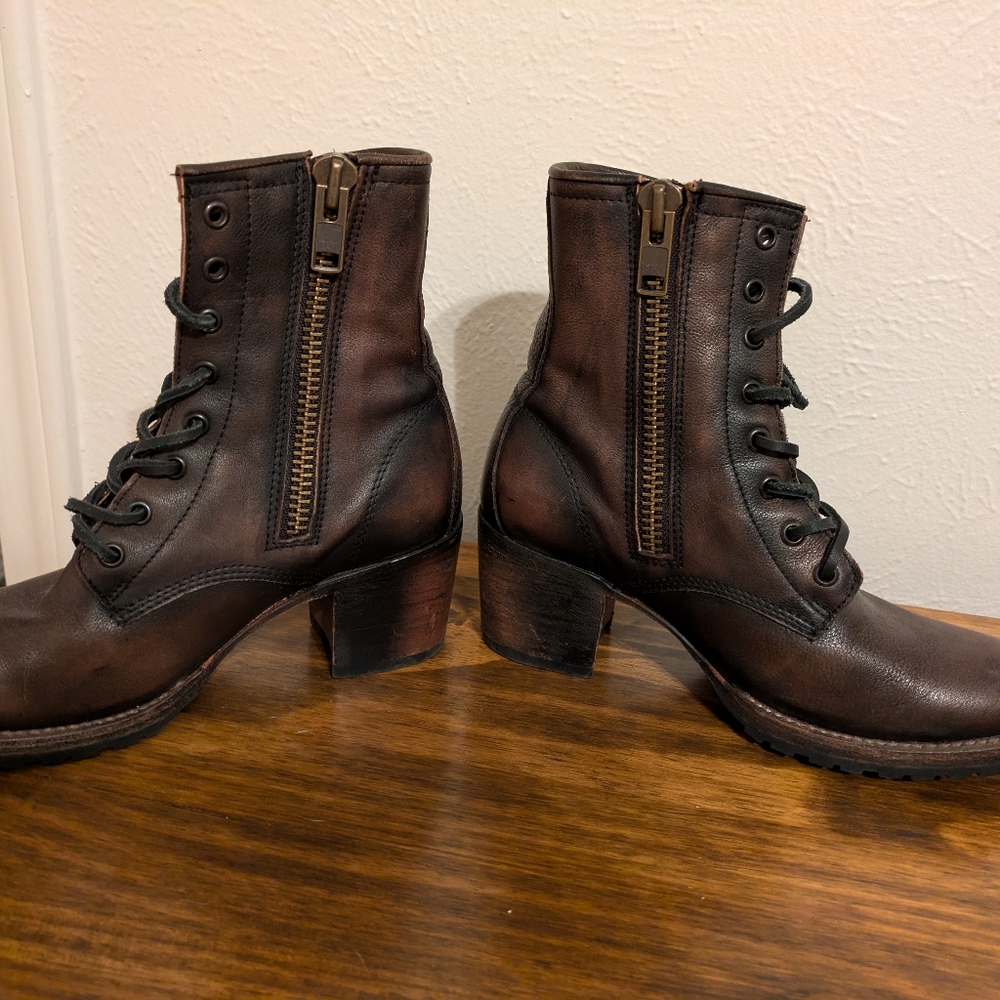 Freebirds Cavalier Lace up Boots